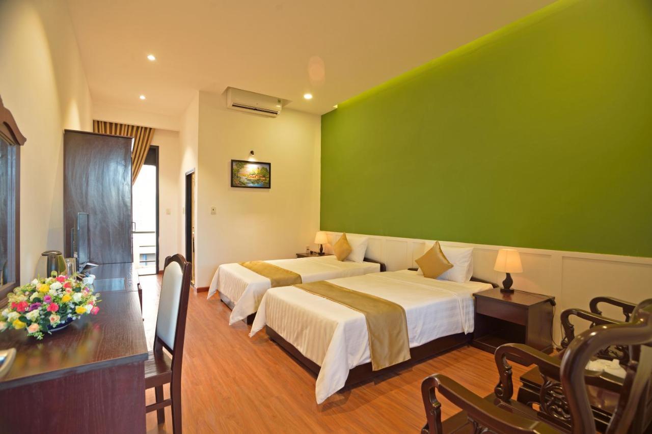 Pandora Saigon Hotel Ho Chi Minh City Exterior photo
