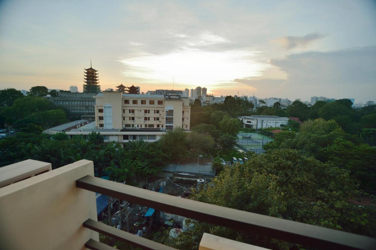 Pandora Saigon Hotel Ho Chi Minh City Exterior photo